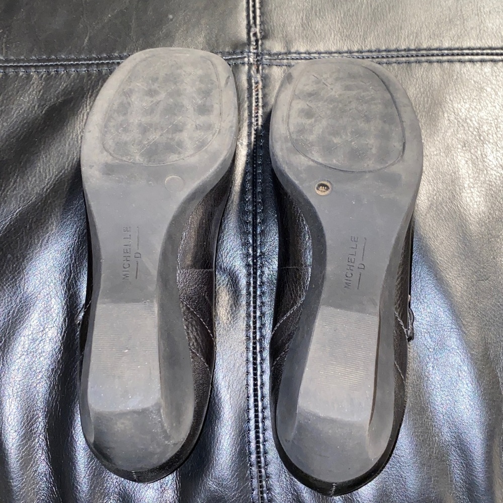 Michelle Women's Black Mary Jane Wedge. Size 8M. - Picture 6 of 8